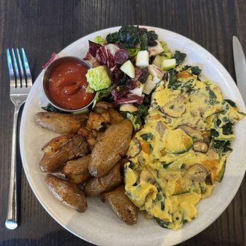 Rad Radish - Looks 10/10? Squash and potatoes didn't work for me. Dislike the curry (?) ketchup - Vegan Near Me - San Francisco, California Rad Radish - Looks 10/10? Squash and potatoes didn't work for me. Dislike the curry (?) ketchup - Vegan Near Me - San Francisco, California