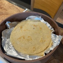 Mariscos Pablo - Fresh tortillas!