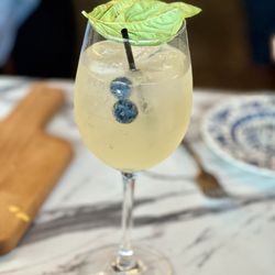 Turquoise Wine Bar - Cranberry Lime Spritz