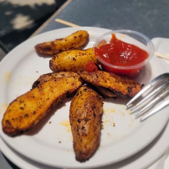 Zinc Cafe & Bar - Potatoes - New American Near Me - Laguna Beach, California