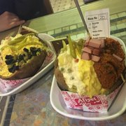 Foto zu Cafe Peri - Berlin, Deutschland. Kumpir (4,90€) mit so viele Extras wie man will