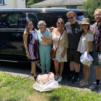 Executive Limousine - Car and riders! - Limos Near Me - West Babylon, New York Executive Limousine - Car and riders! - Limos Near Me - West Babylon, New York