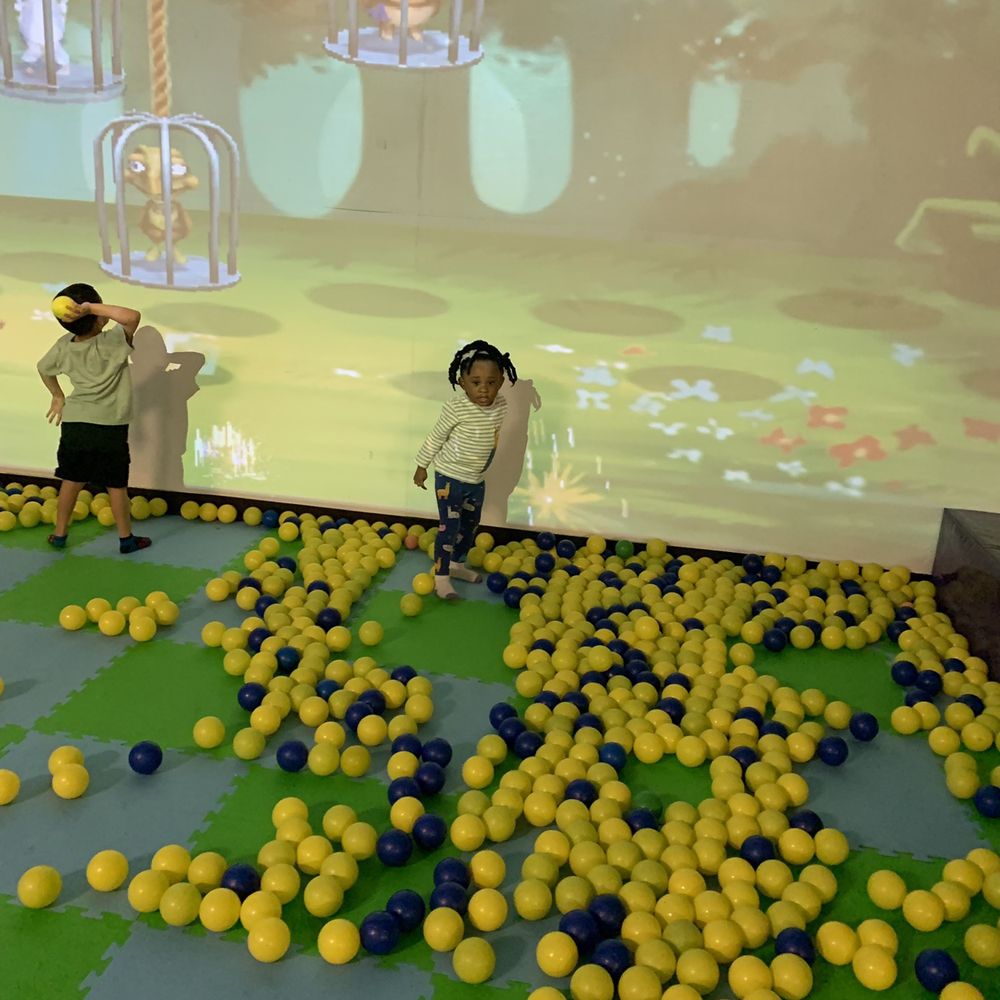 Catch Air Snellville - Interactive ball bit! - Indoor Playcenter Near Me - Snellville, Georgia Catch Air Snellville - Interactive ball bit! - Indoor Playcenter Near Me - Snellville, Georgia