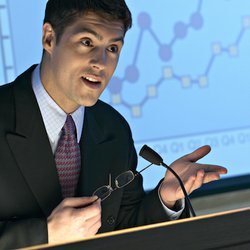Dynamically Speaking - Shine as a thought leader during your next high-stakes talk
