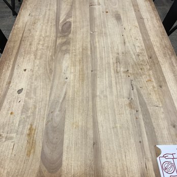 H Mart - Irvine Northpark - Table is dirty - Grocery Near Me - Irvine, California