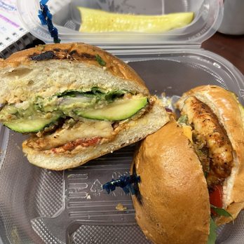Jacks Urban Eats - Fresno - Halloumi sandwich - American Near Me - Fresno, California