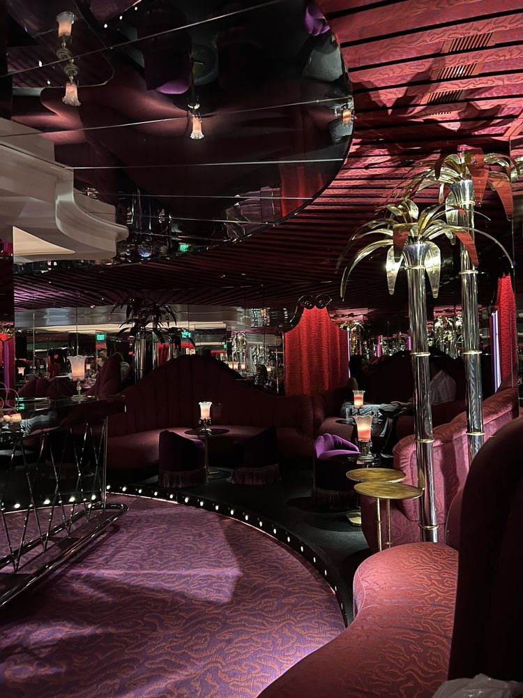 Social spots from Bloom's