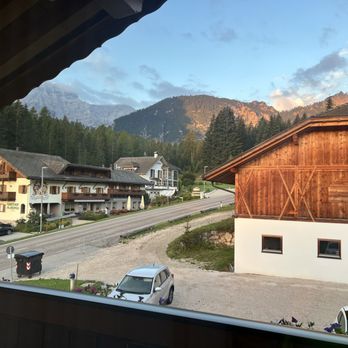 Hotel Trenker - Hotels Near Me - Braies, BZ