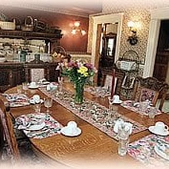 Edwards House - Hotels Near Me - Fort Collins, Colorado