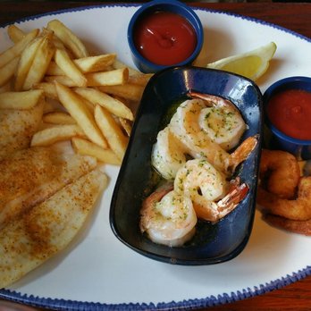 Red Lobster - Sole,  scampi,  and fried shrimp. "Sailor's Platter" - Seafood Near Me - Medford, Oregon