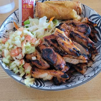 Ta Joia - Spicy chicken and egg roll - Asian Fusion Near Me - Bothell, Washington Ta Joia - Spicy chicken and egg roll - Asian Fusion Near Me - Bothell, Washington