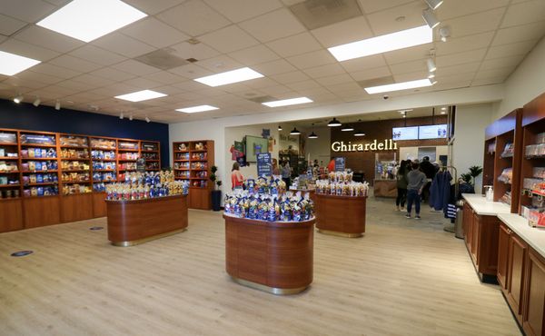 Ghirardelli Ice Cream & Chocolate Factory Outlet by null