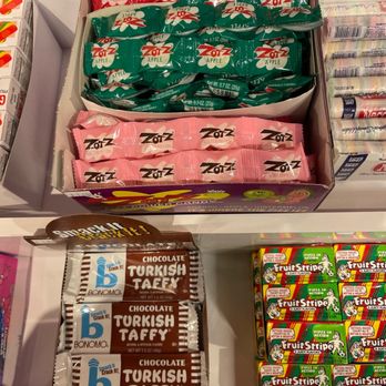 IT'SUGAR - Candy Stores Near Me - Honolulu, Hawaii
