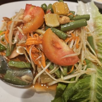 Real Thai Food - Papaya Salad - Thai Near Me - Garden Grove, California Real Thai Food - Papaya Salad - Thai Near Me - Garden Grove, California