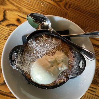 Bacari GDL - Bread Pudding - Mediterranean Near Me - Glendale, California