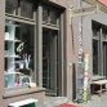 Zimmer Service - Home Decor Near Me - Berlin, BE Zimmer Service - Home Decor Near Me - Berlin, BE