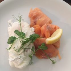 Spread Eagle Inn - Smoked salmon and poached eggs