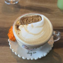 Lotus Latte Lotus Latte