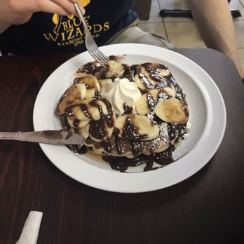 Sweet Desert Cafe - Banana Nut Pancakes - Cafes Near Me - Tempe, Arizona Sweet Desert Cafe - Banana Nut Pancakes - Cafes Near Me - Tempe, Arizona