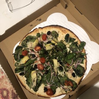 LouEddie's Pizza - Summer Delite with GF crust and vegan cheese - Pizza Near Me - Skyforest, California