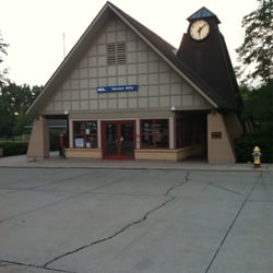 Vernon Hills Metra Station