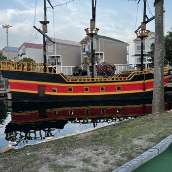 Black Pearl Mini Golf - Pirate ship - Mini Golf Near Me - North Myrtle Beach, South Carolina Black Pearl Mini Golf - Pirate ship - Mini Golf Near Me - North Myrtle Beach, South Carolina
