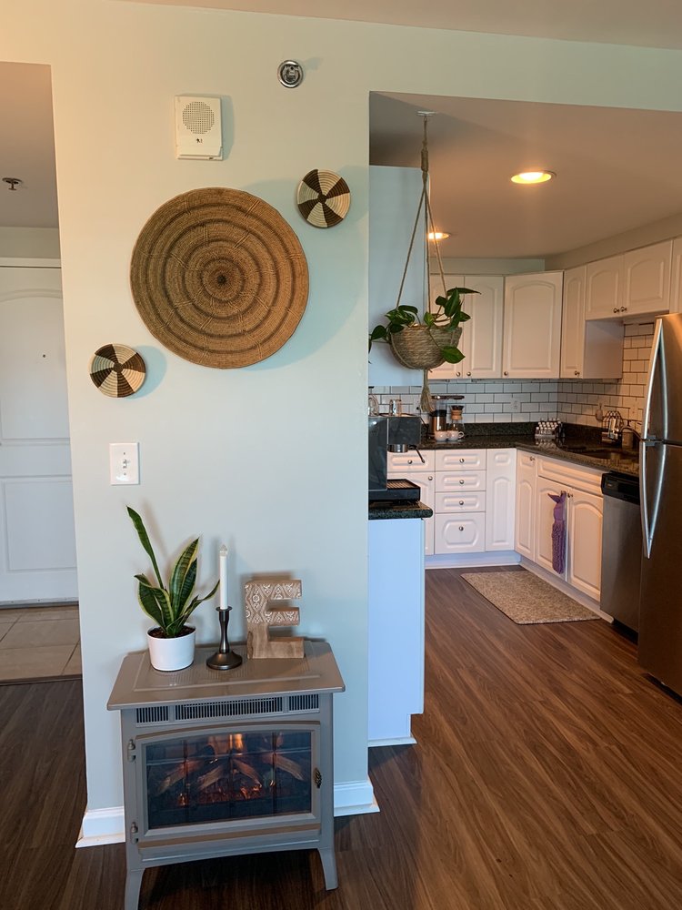 CHERRY HILL TOWERS APARTMENT HOMES Updated April 2024 12 Photos