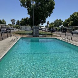 Madera Mobile Home and RV Park