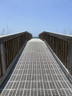 Islander Beach Resort near Seacrest Condominiums in Fort Walton Beach, FL