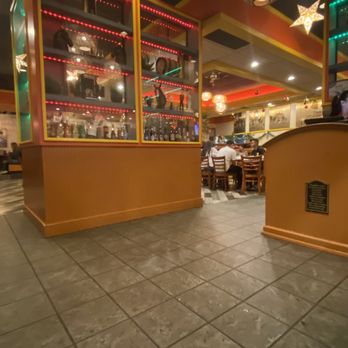 El Arriero Mexican Restaurant - the interior of the restaurant - Mexican Near Me - Jacksonville, North Carolina