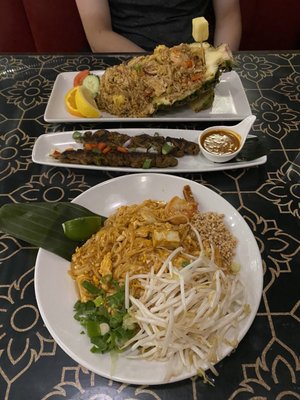 Thairoomgrand York Mills by null