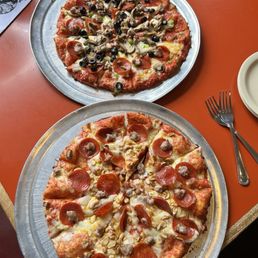 Gay 90s Pizza