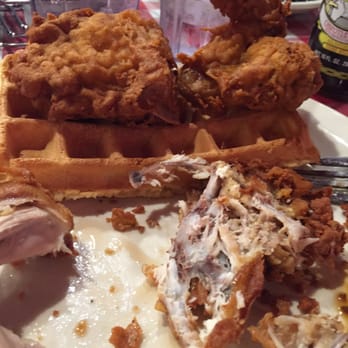 Mo's Egg House - Chicken and waffles were on point! - Breakfast & Brunch Near Me - Temecula, California