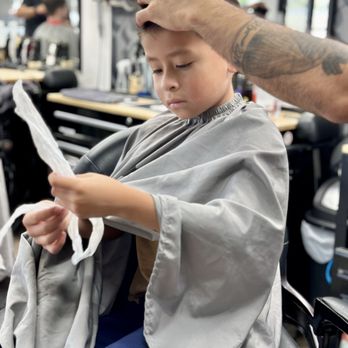 The Fade lounge - Fresh weekend haircut in the making. - Barbers Near Me - Escondido, California The Fade lounge - Fresh weekend haircut in the making. - Barbers Near Me - Escondido, California