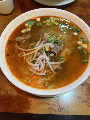 Pho & Cafe Anh Hong by null