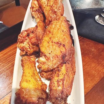 LongHorn Steakhouse - Wings - American Near Me - Cincinnati, Ohio