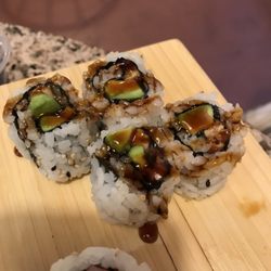 Sam's Express Sushi & Grill - Eel and avocado roll