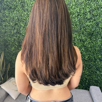 The Studio Hue Salon: Aveda - Caramel highlights - Hair Salons Near Me - Las Vegas, Nevada The Studio Hue Salon: Aveda - Caramel highlights - Hair Salons Near Me - Las Vegas, Nevada
