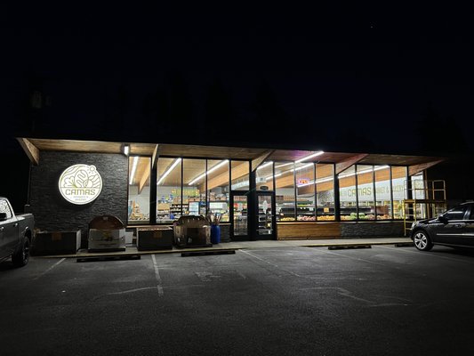 Camas Market & Bakery by null