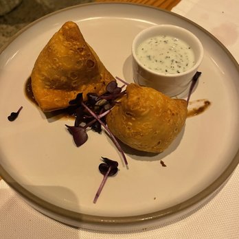Ashoka - Amsterdam Centrum - Vegetable samosa - Himalayan/Nepalese Near Me - Amsterdam, New Hampshire