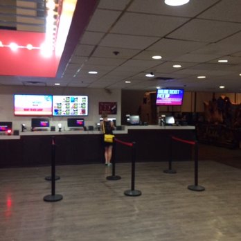 Apple Cinemas - Only one peep! - Cinema Near Me - Cambridge, Massachusetts