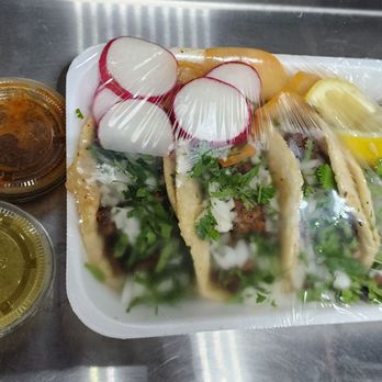 Danny's Tacos - Asada / Pastor Tacos - Food Trucks Near Me - Los Angeles, California
