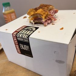 Piccolina Woodstock - Ham & cheese croissant