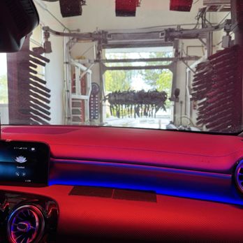 Eco Express Car Wash - Red light - Car Wash Near Me - Temecula, California Eco Express Car Wash - Red light - Car Wash Near Me - Temecula, California