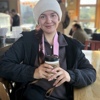 Insomnia Coffee - Coffee & Tea Near Me - Cannon Beach, Oregon