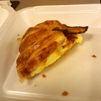 Bon Appetit 500 Cafe - Croissant Breakfast Sandwich - Coffee & Tea Near Me - Redwood City, California Bon Appetit 500 Cafe - Croissant Breakfast Sandwich - Coffee & Tea Near Me - Redwood City, California