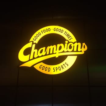 Champions - Sports Bars Near Me - Cancún, ROO