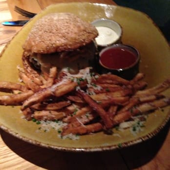 Basso - Burger - Bars Near Me - Saint Louis, Missouri