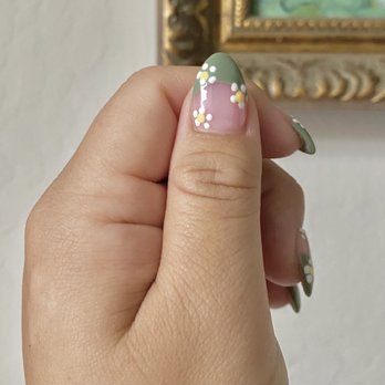 Luxe Nails - French tip with floral design! Acrylic nails. - Nail Salons Near Me - Incline Village, Nevada Luxe Nails - French tip with floral design! Acrylic nails. - Nail Salons Near Me - Incline Village, Nevada