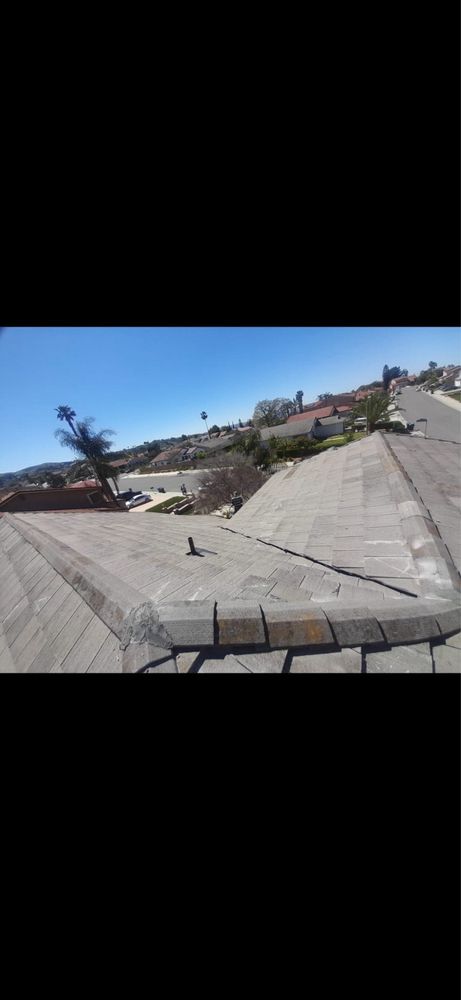 Slide of DO Roofing 770